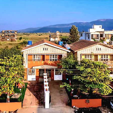 Ll Empyrean Stay Ll Airawat Villa Ll 2Bhk Ll Ac Ll Private Pool Ll Wifi Ll ロナバラ エクステリア 写真