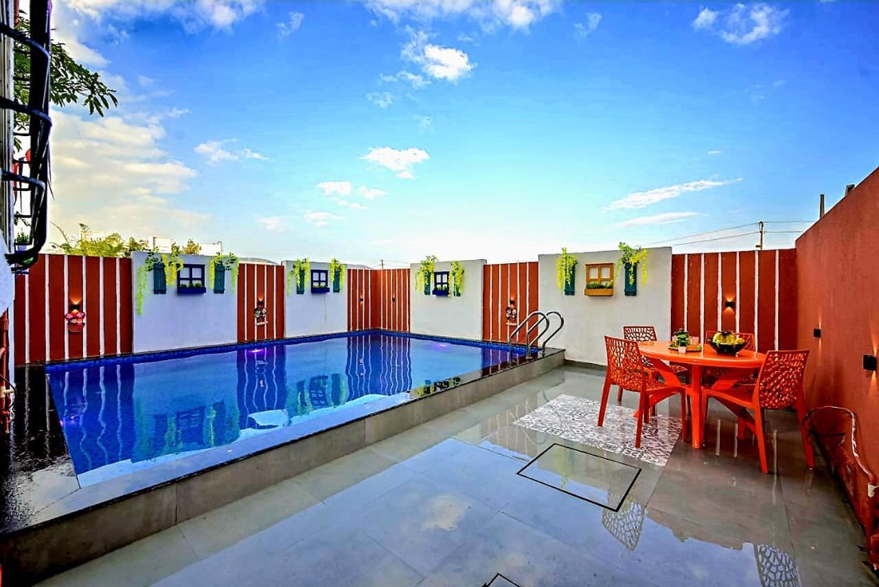 Ll Empyrean Stay Ll Airawat Villa Ll 2Bhk Ll Ac Ll Private Pool Ll Wifi Ll ロナバラ エクステリア 写真